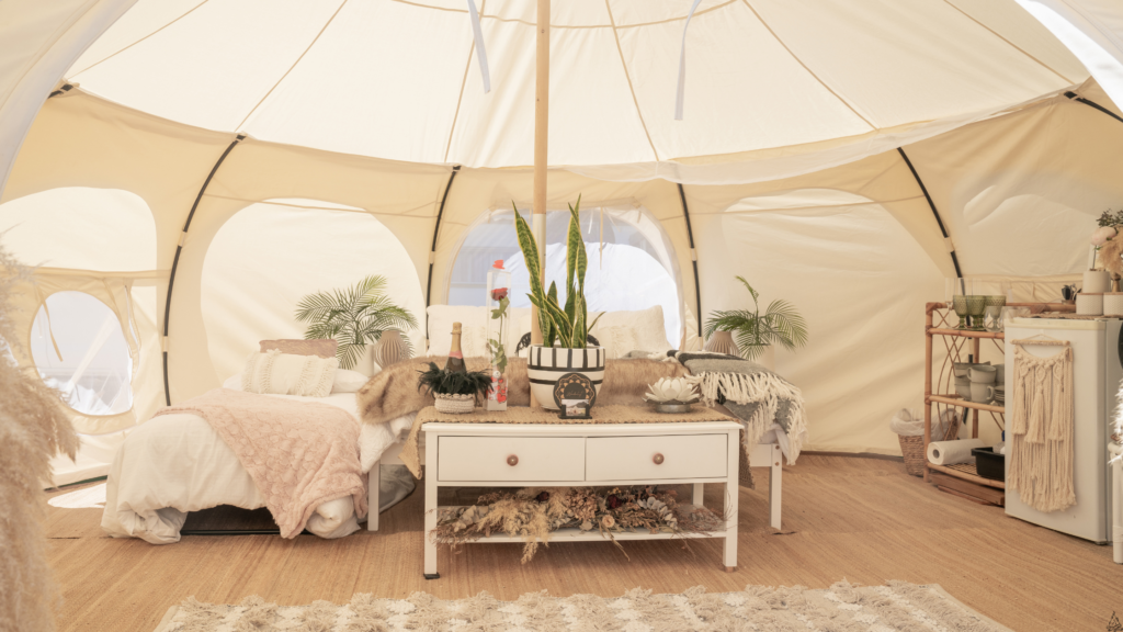 2024 summer camping trend glamping