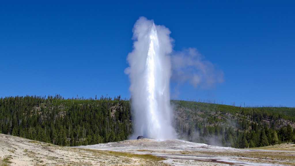 Yellowstone - Old Faithful